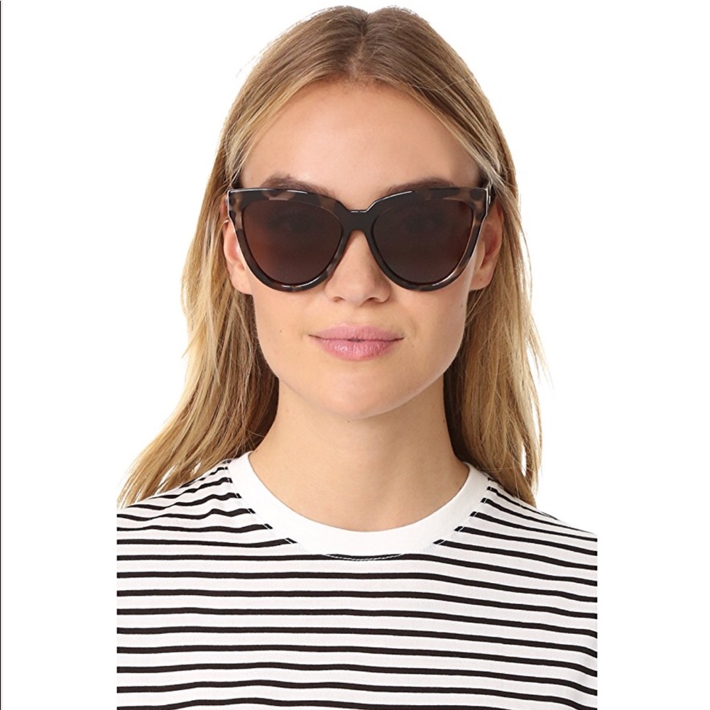 Le Specs Liar Liar Sunglasses. New without tags!